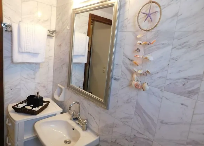 Apartamento A Bright Away From *